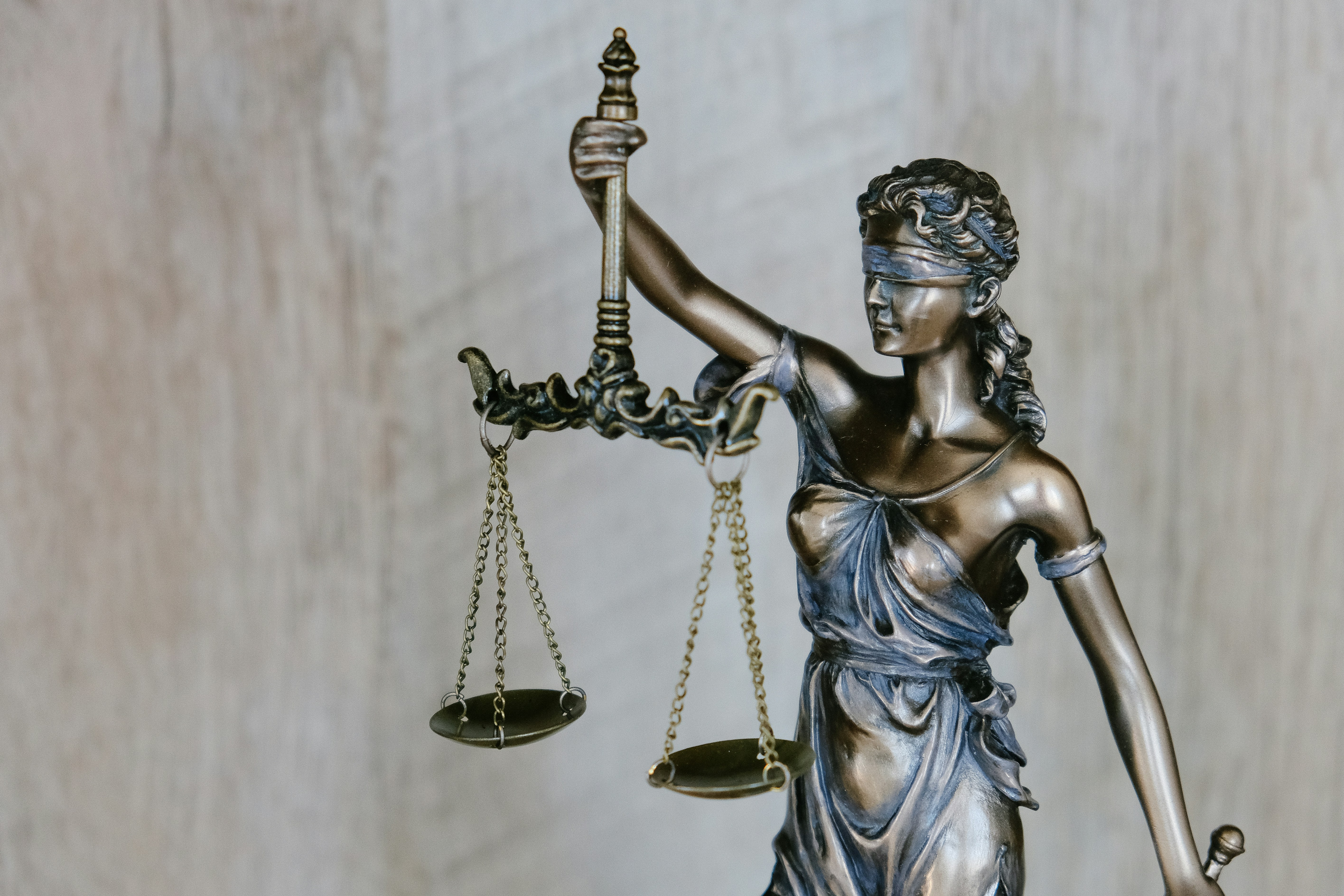 Graduate to sue Bar Council for “anti-White” intern programme
